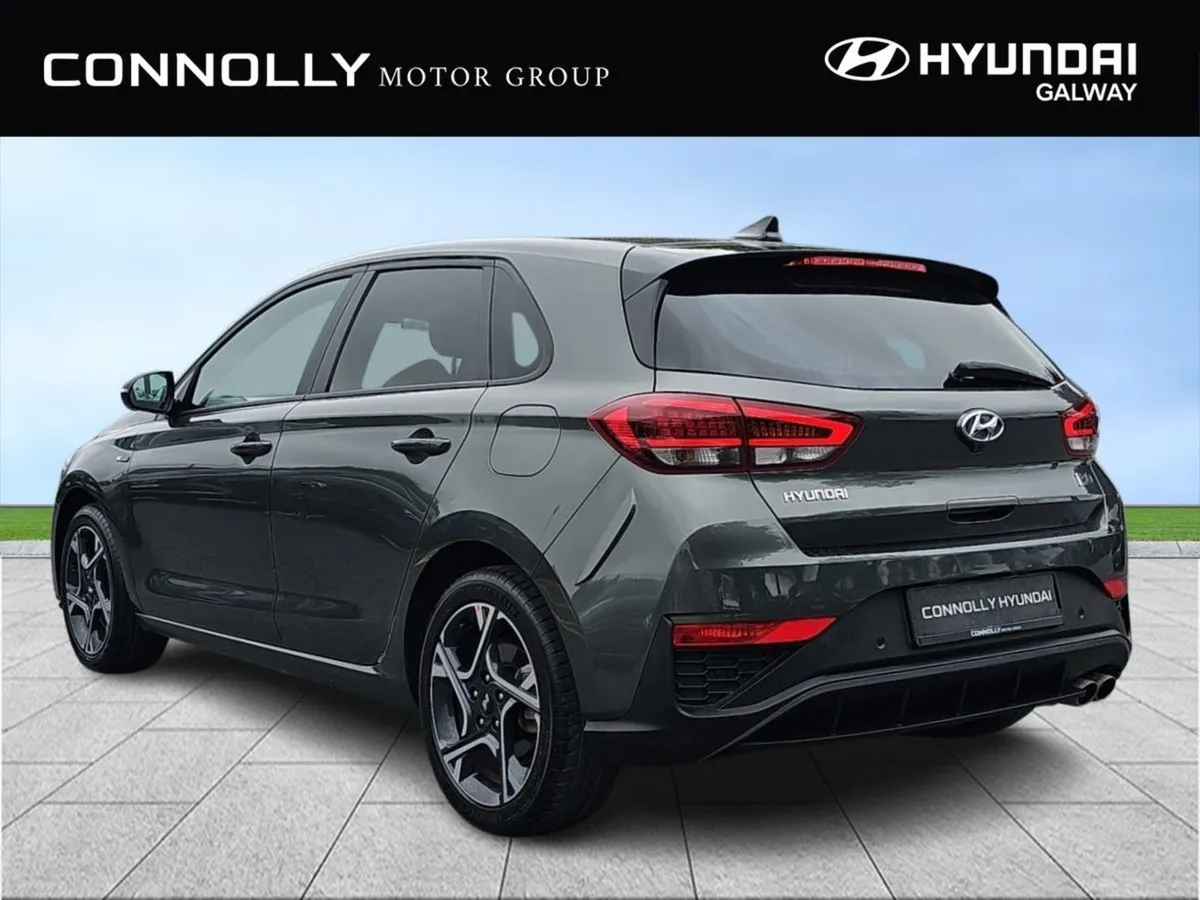 Hyundai i30 Petrol Deluxe Nline - Image 4