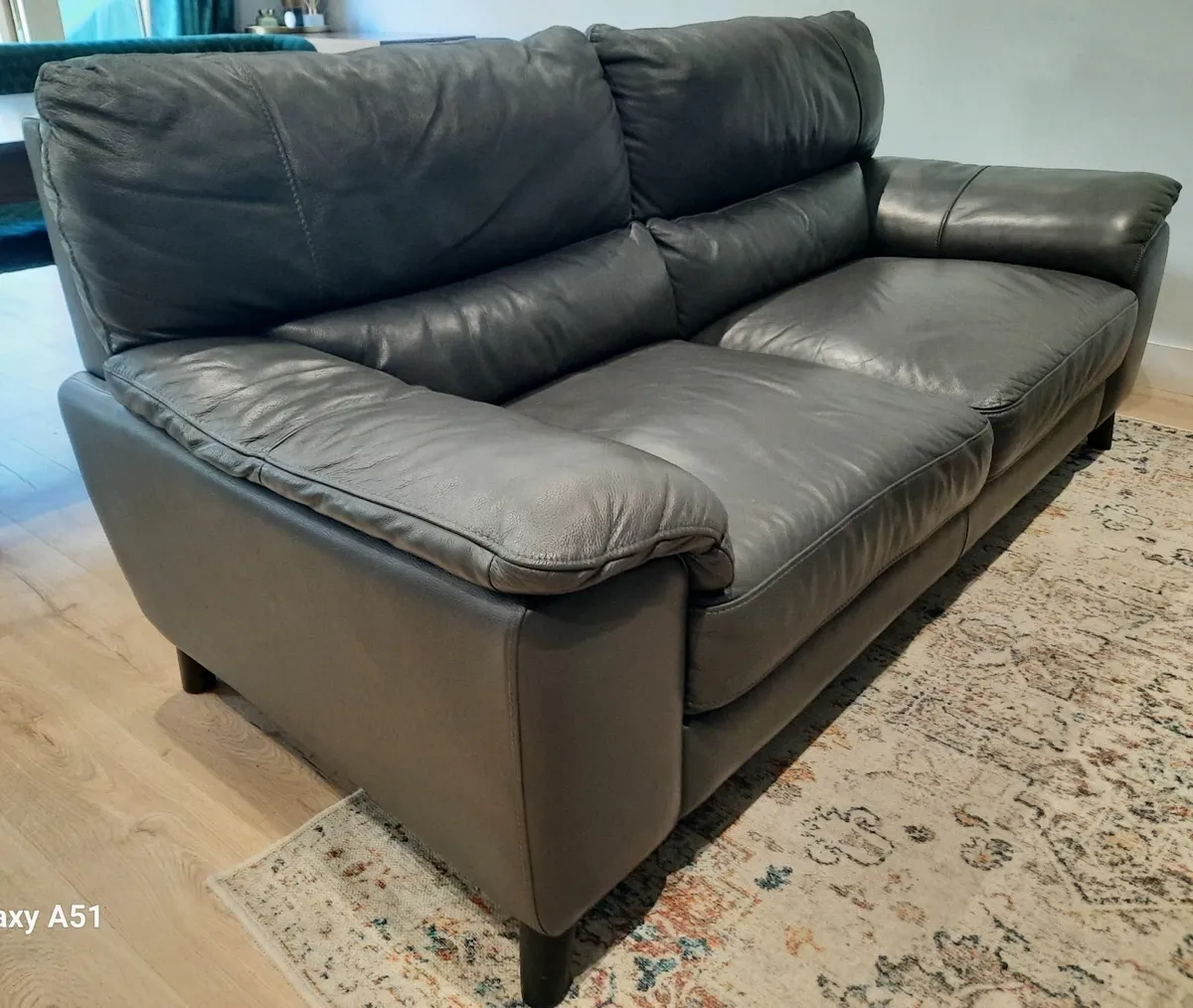 3 Seater Leather Couch - Image 3