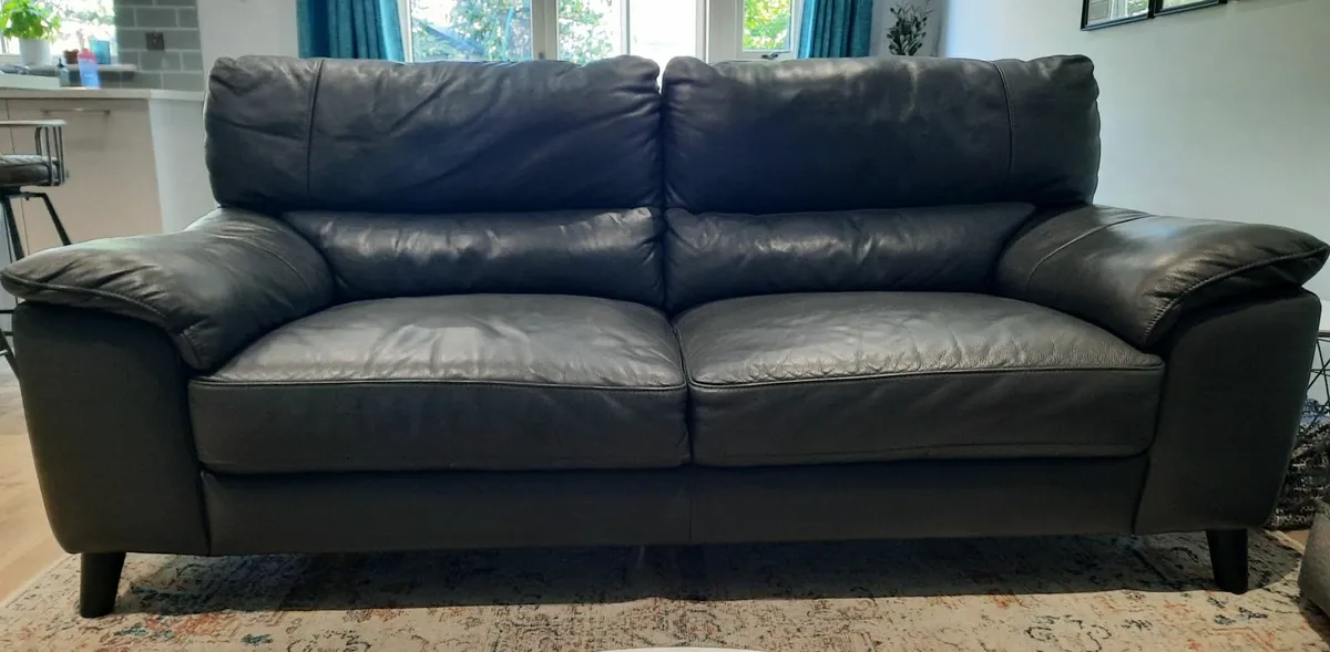 3 Seater Leather Couch - Image 1