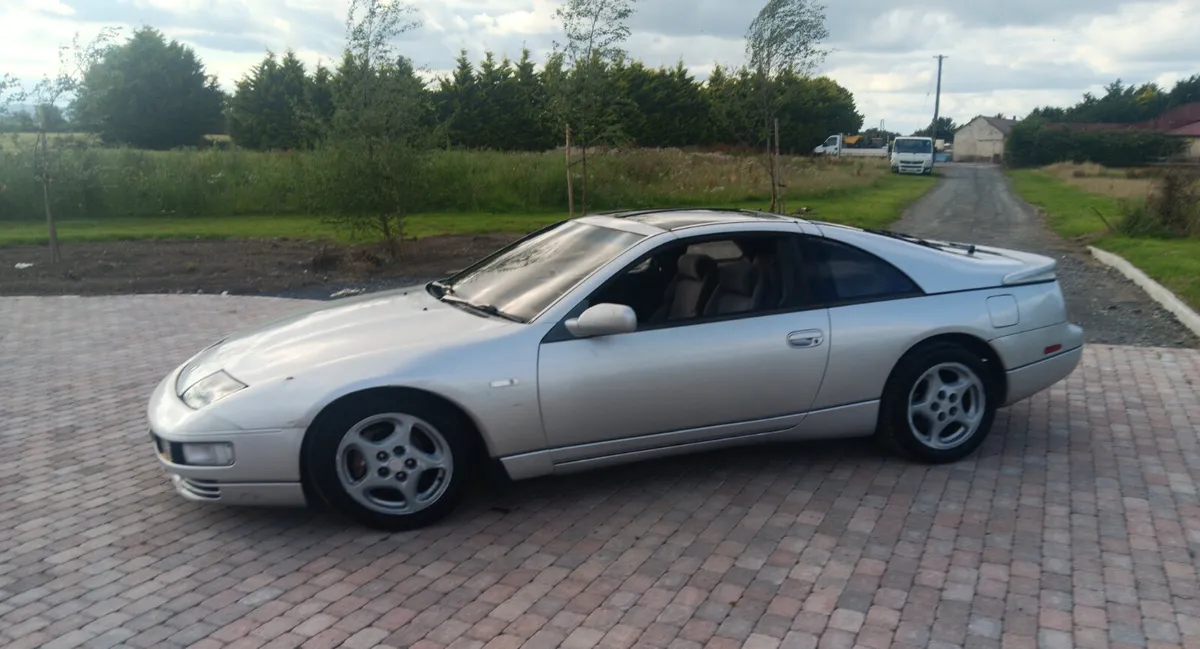NISSAN 300ZX - Image 3