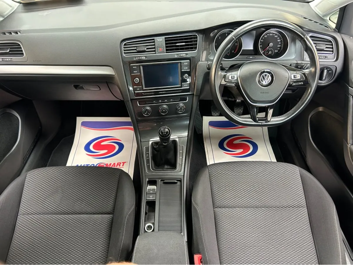 Volkswagen Golf Trendline 1.6 TDI Manual 5speed 1 - Image 2