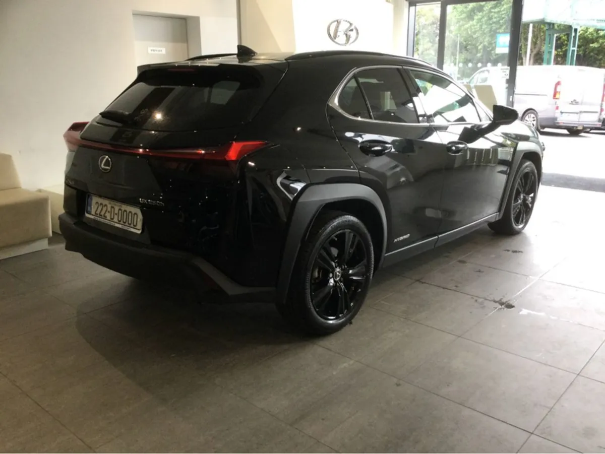 Lexus UX250h Premium Sport Hybrid - Sun Roof - Le - Image 2