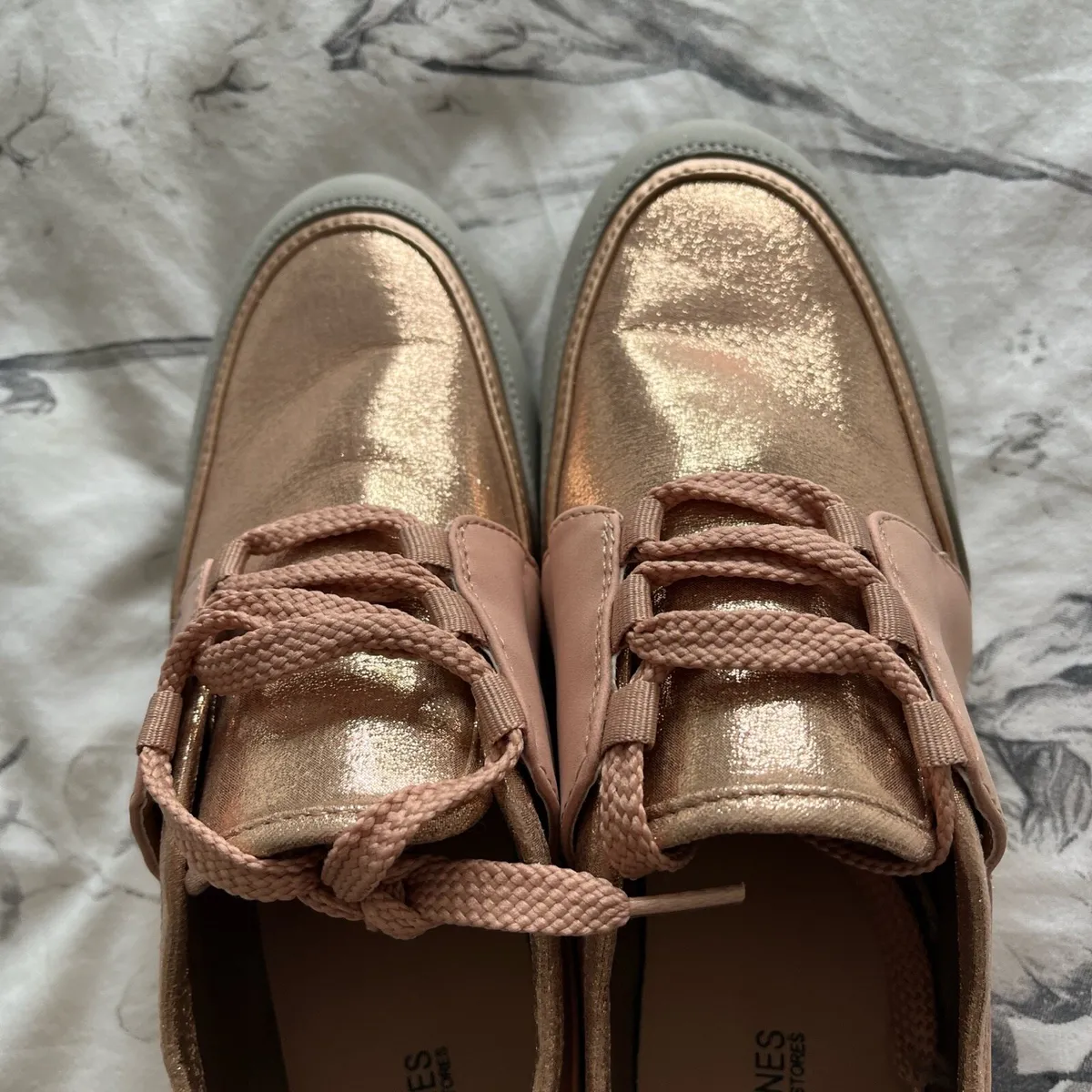 Trainers. - Image 3