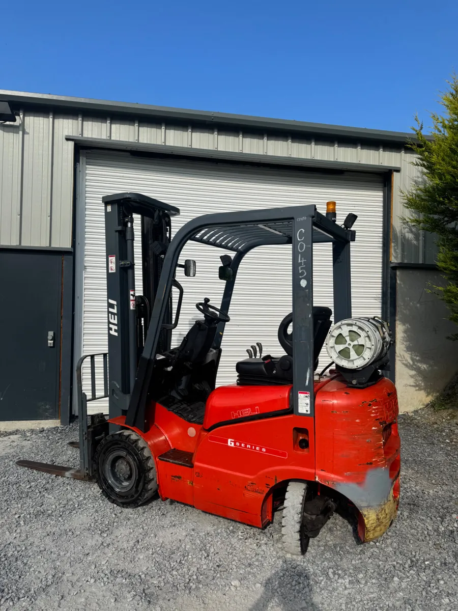 Heli Gas Forklift 1.8 ton - Image 3