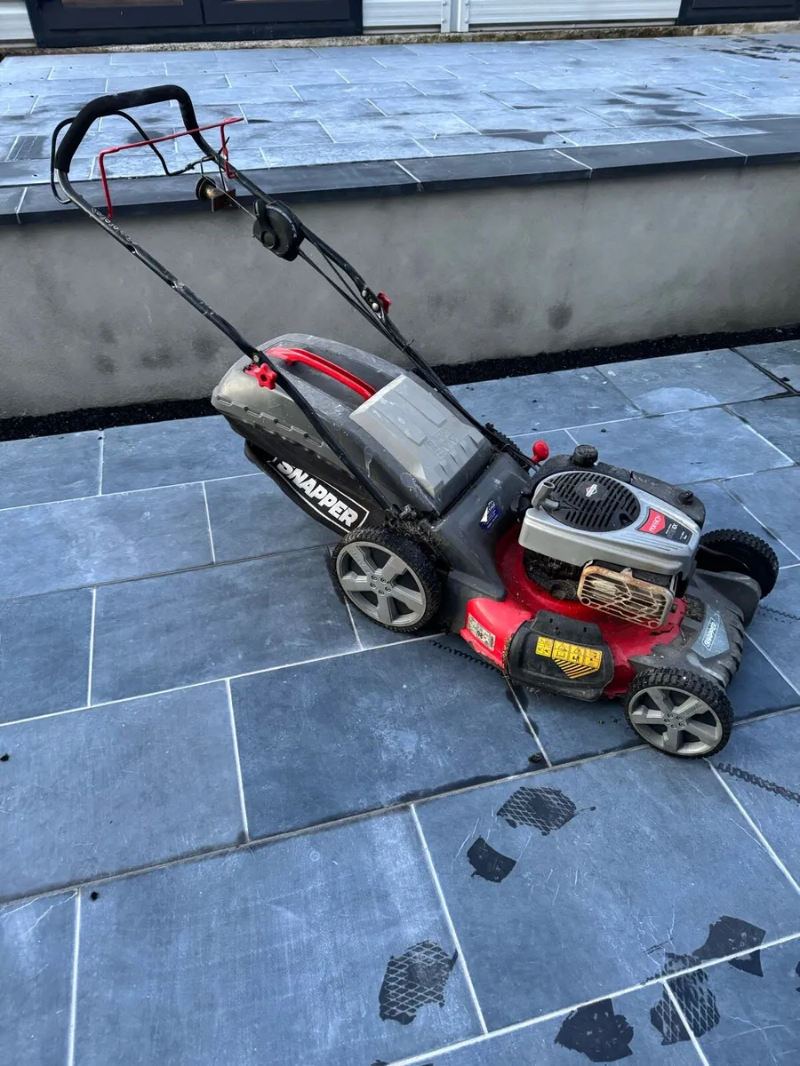 Snapper Lawnmower - Image 1