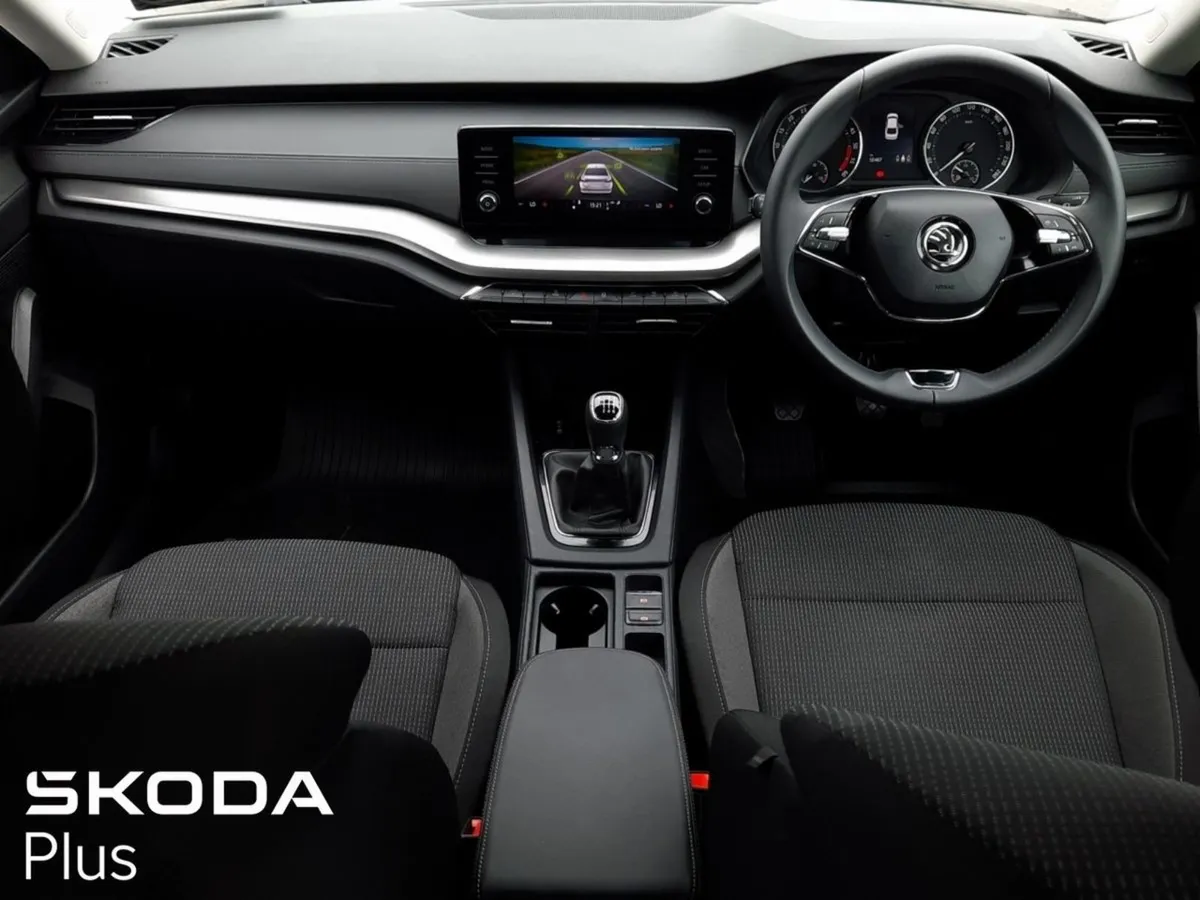 Skoda Octavia Octavia AMB 2.0tdi 115HP - Image 2