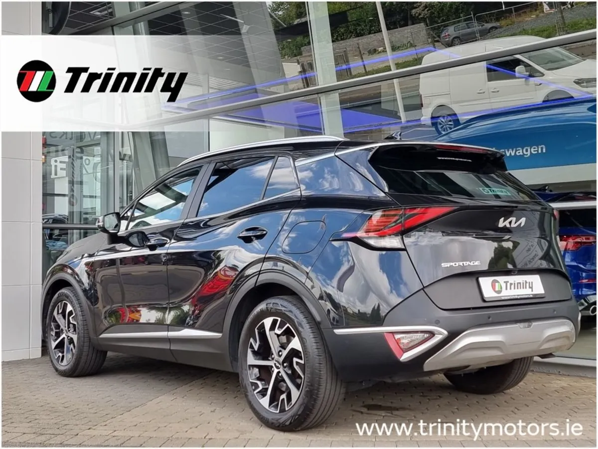 Kia Sportage  K3 Diesel Mhev Stunning Spec low Mi - Image 3