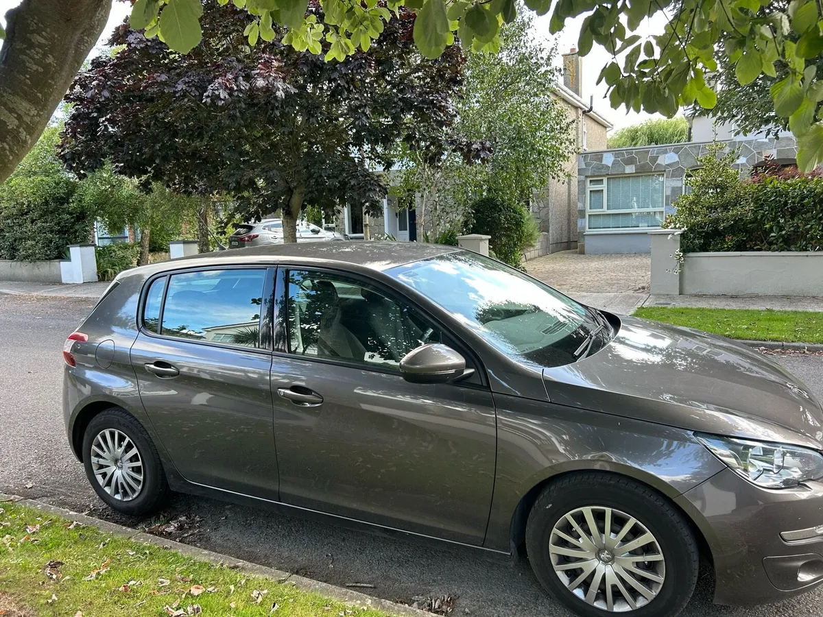 Peugeot 308 - Image 4