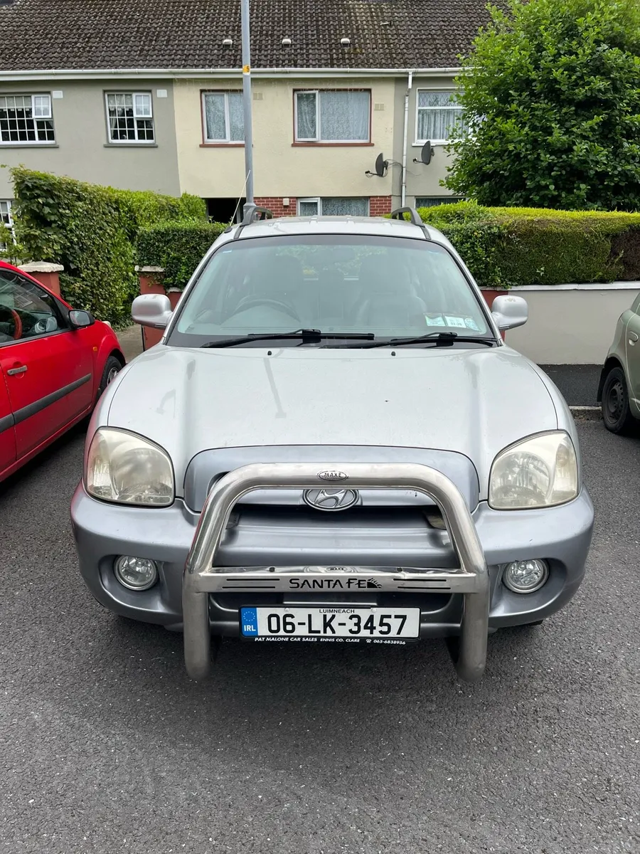 Hyundai Santa Fe - Image 2