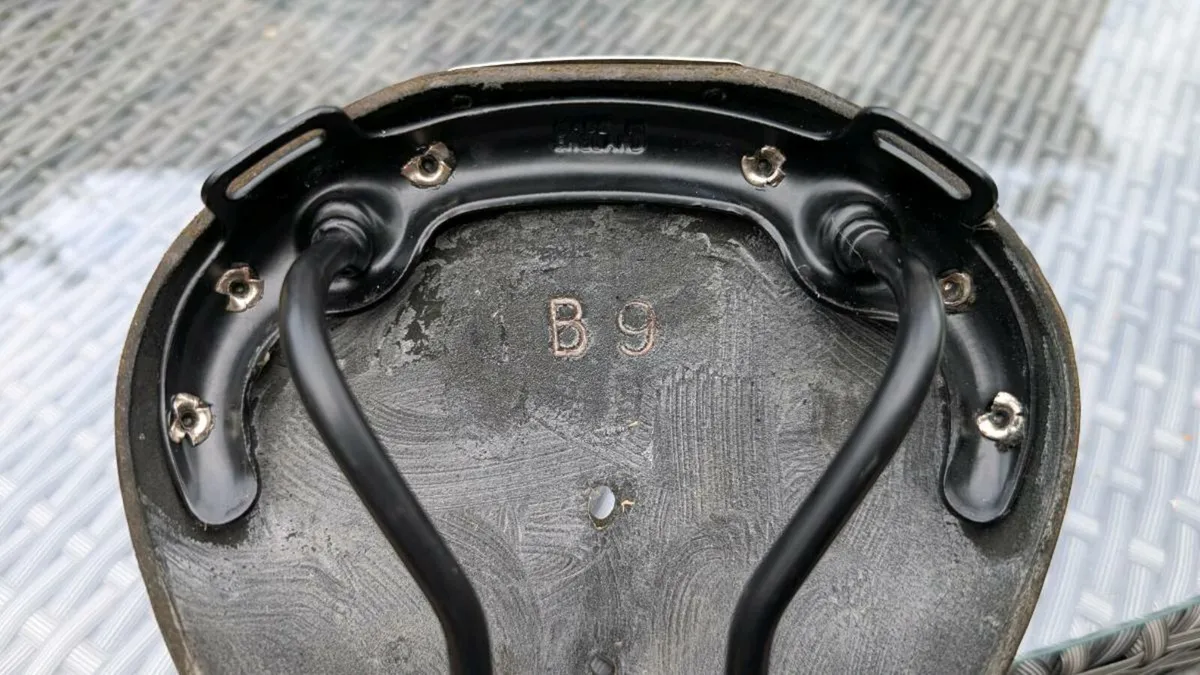 Brooks B17 Saddle - Image 4