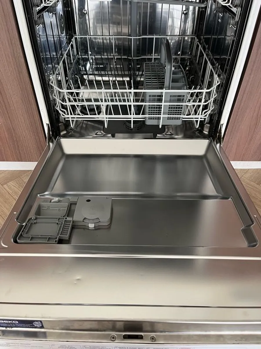 Kitchen and appliances - Image 2