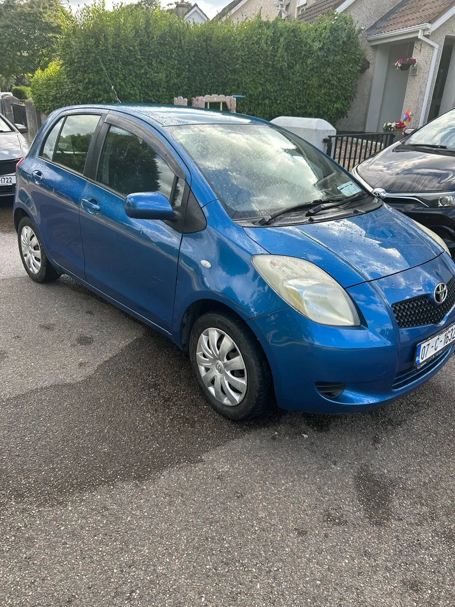 2007 Toyota Yaris - Image 3
