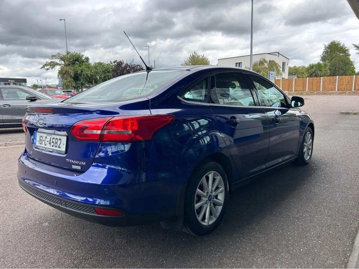 Ford Focus Titanium 1.0 Ecoboost 12 125PS 4DR - Image 2
