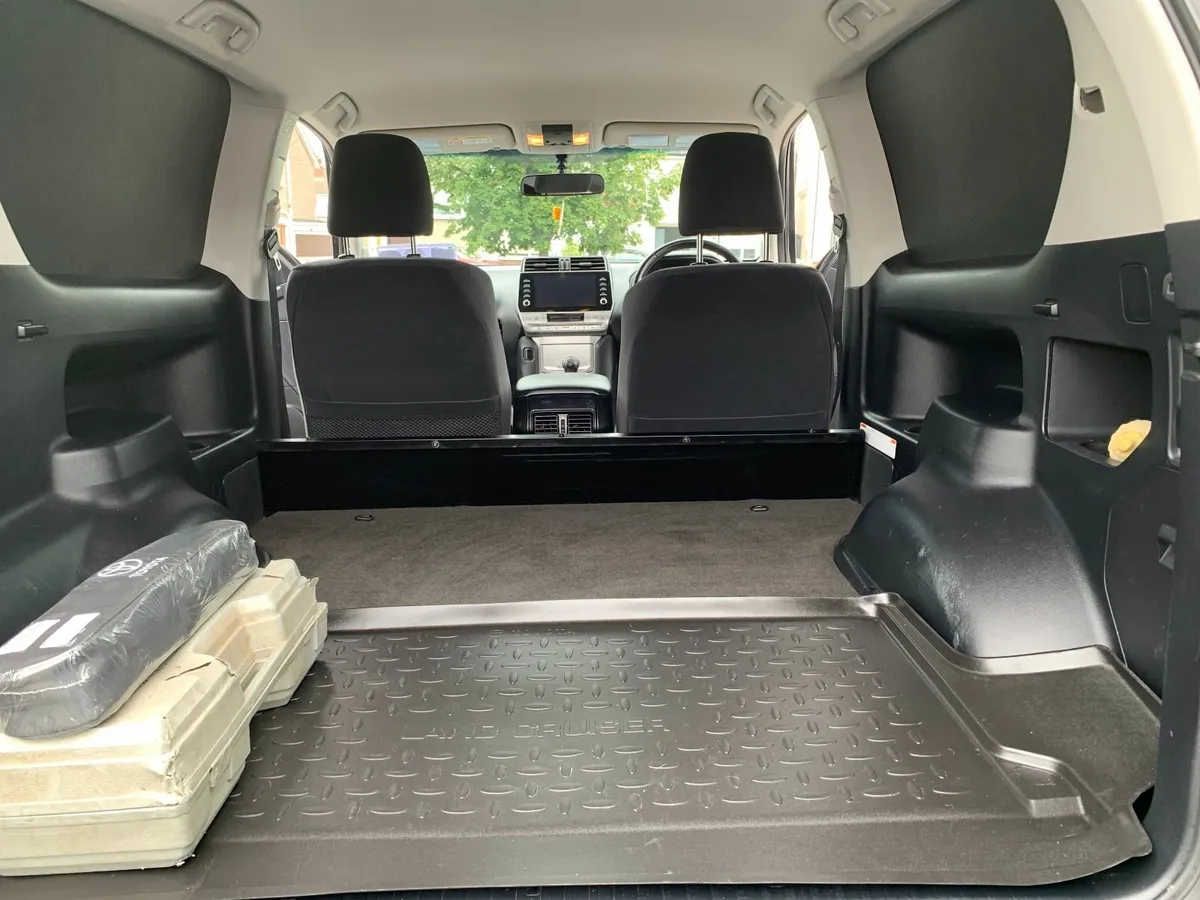 Toyota Land Cruiser 2021 - Image 4