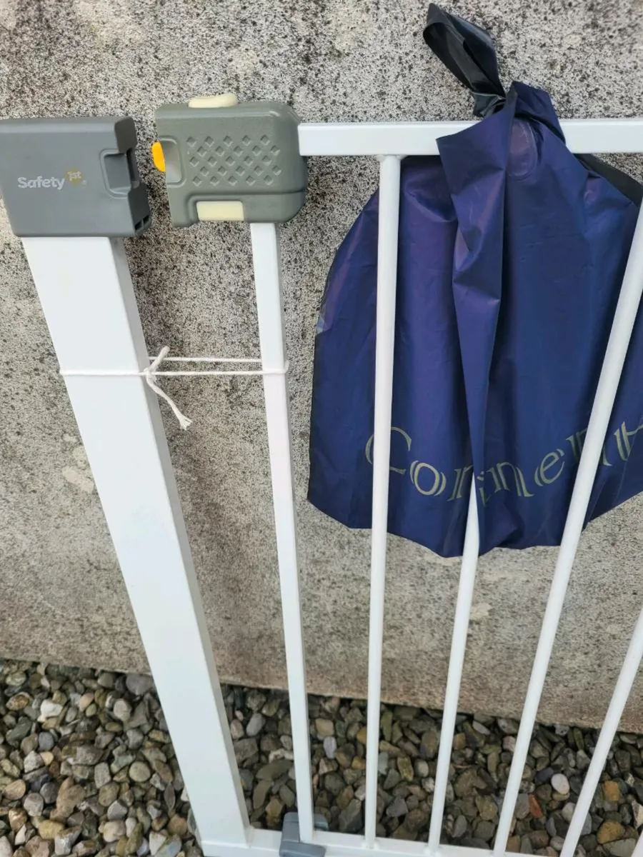 Stair gate - Image 2