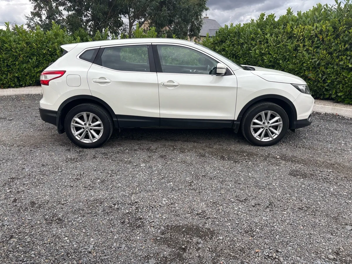 2015 NISSAN QASHQAI 1.5 DSL CONNECT NEW NCT - Image 2
