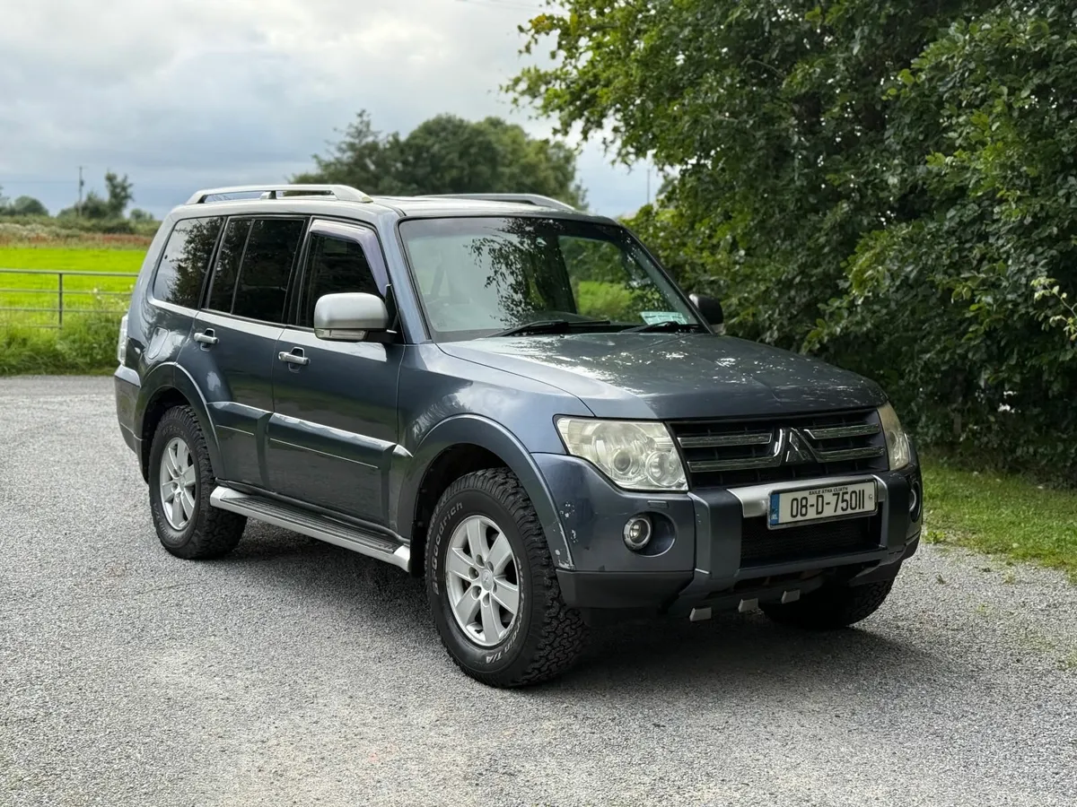 Mitsubishi Shogun Crewcab -Hi Spec 2Sets of wheels - Image 3