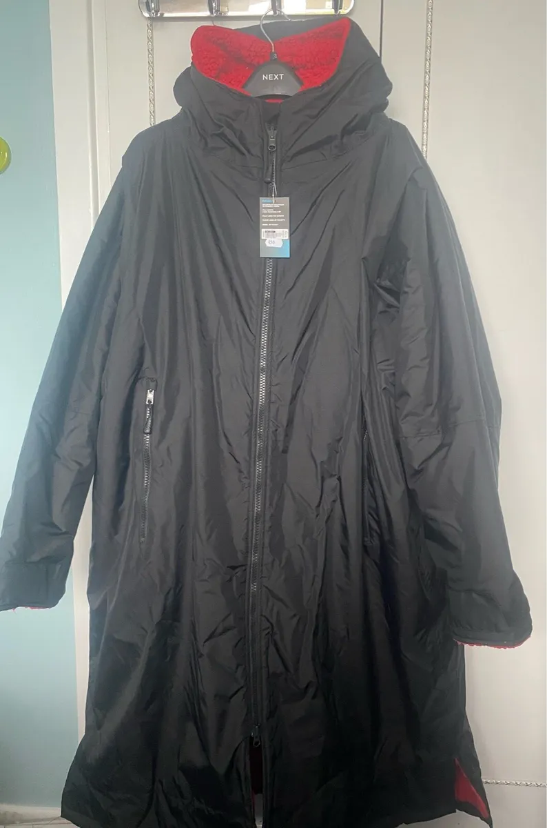 Changing robe - Image 1