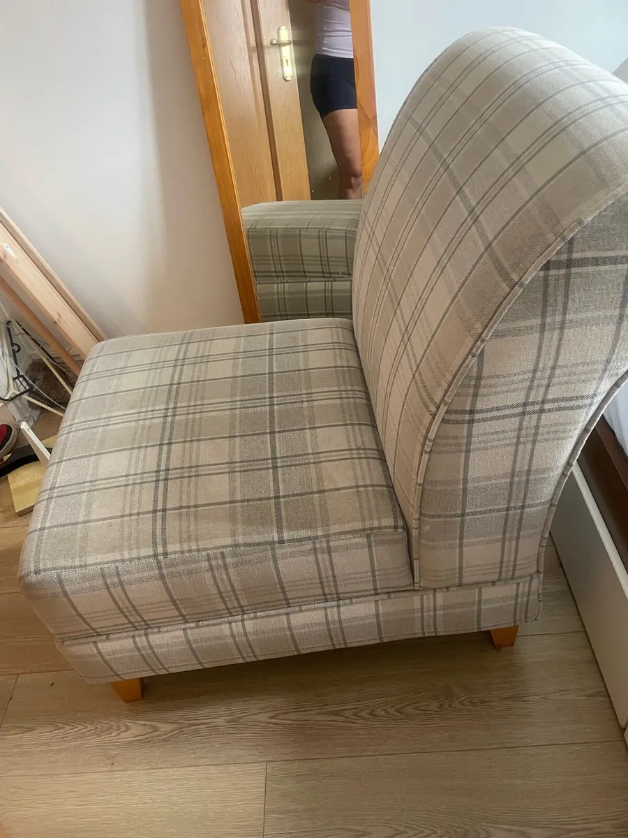 Comfy Beige Plaid Armchair - Image 4