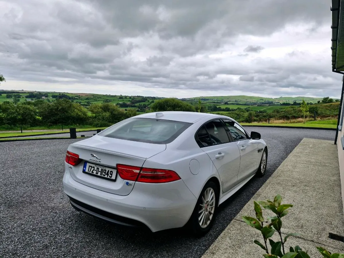 Jaguar XE 172 - Image 3