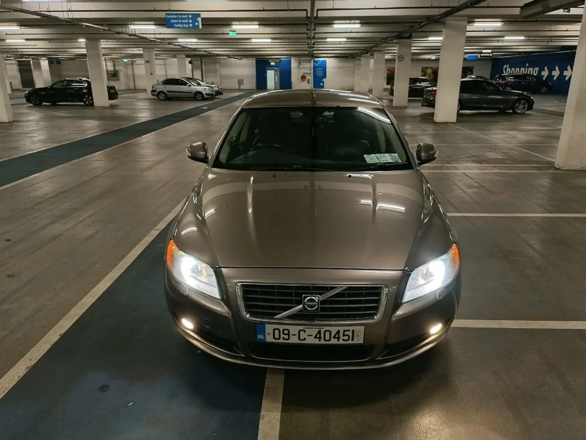 Volvo S80 2.0 Diesel 2009 - Image 2