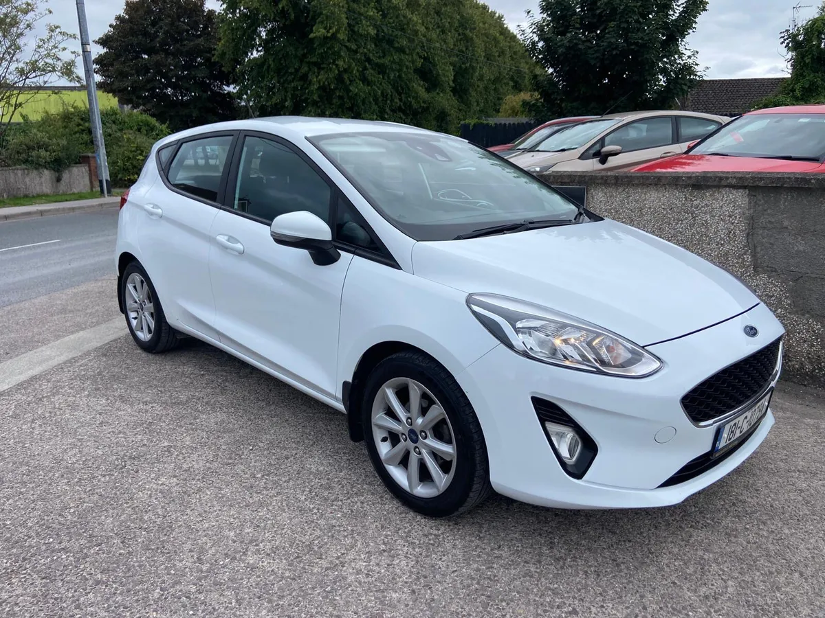 Ford Fiesta Titanium - Image 2