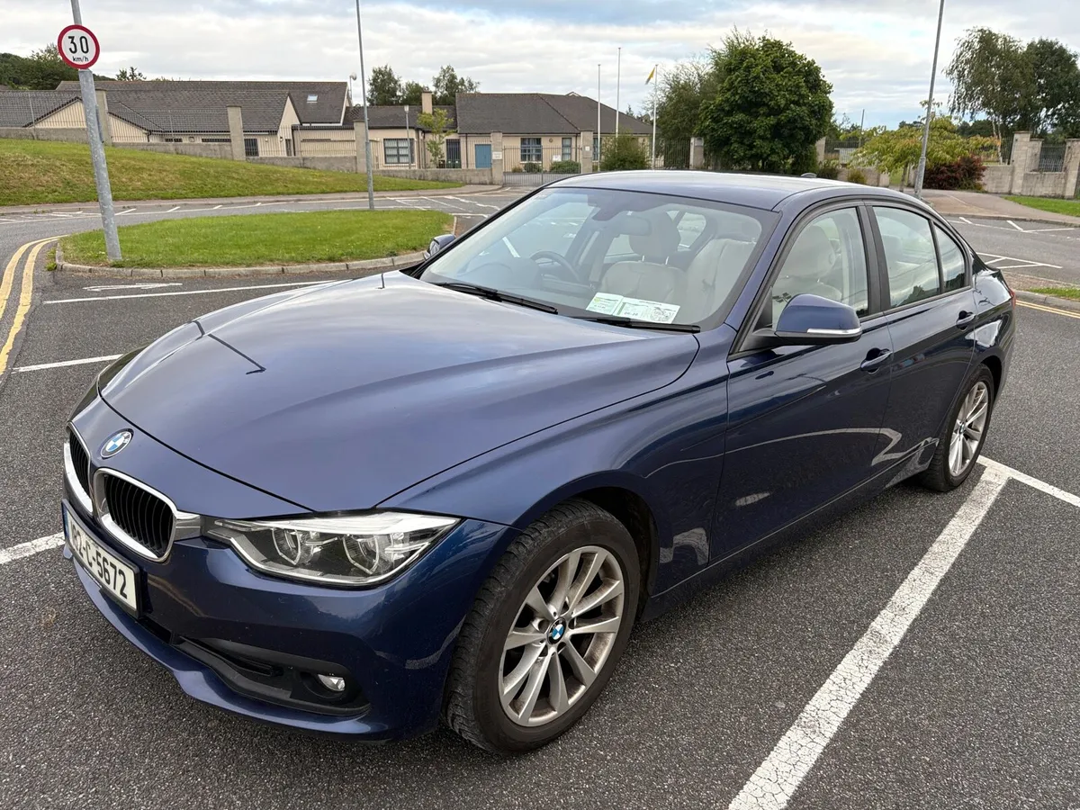 182 BMW 3 Series 318d - Image 3
