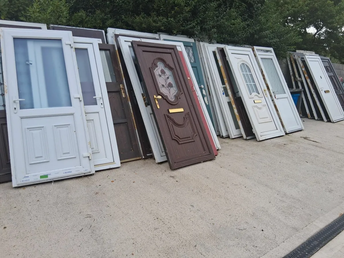 Pvc door and windows - Image 1