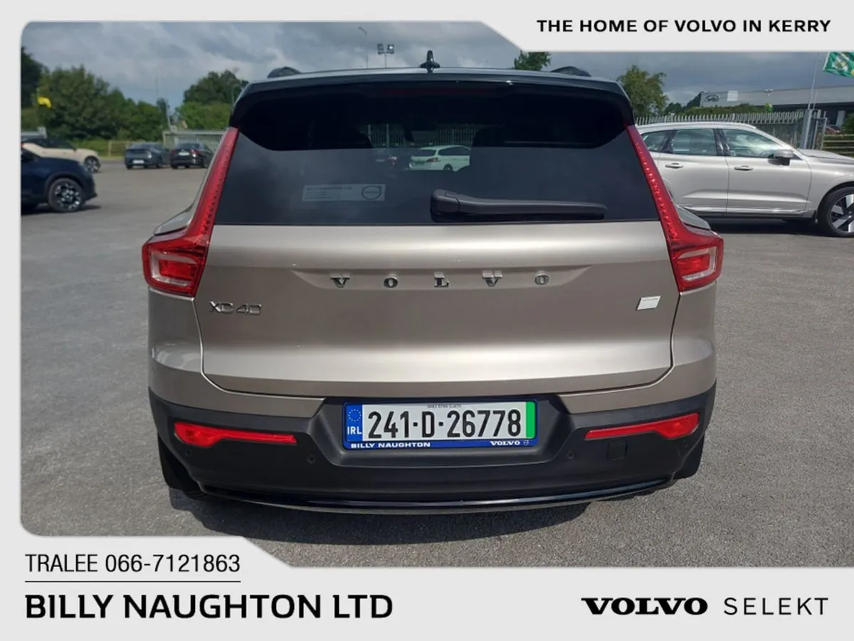 Volvo XC40 Rchrg Plus Ex-t RNG 5DR Auto - Image 3