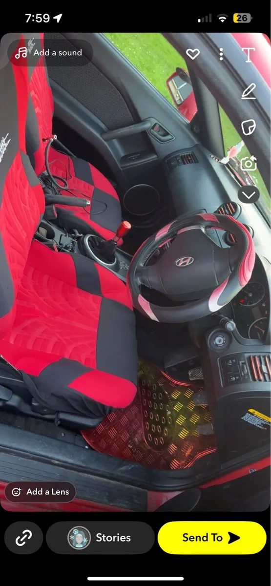 Hyundai coupe - Image 4