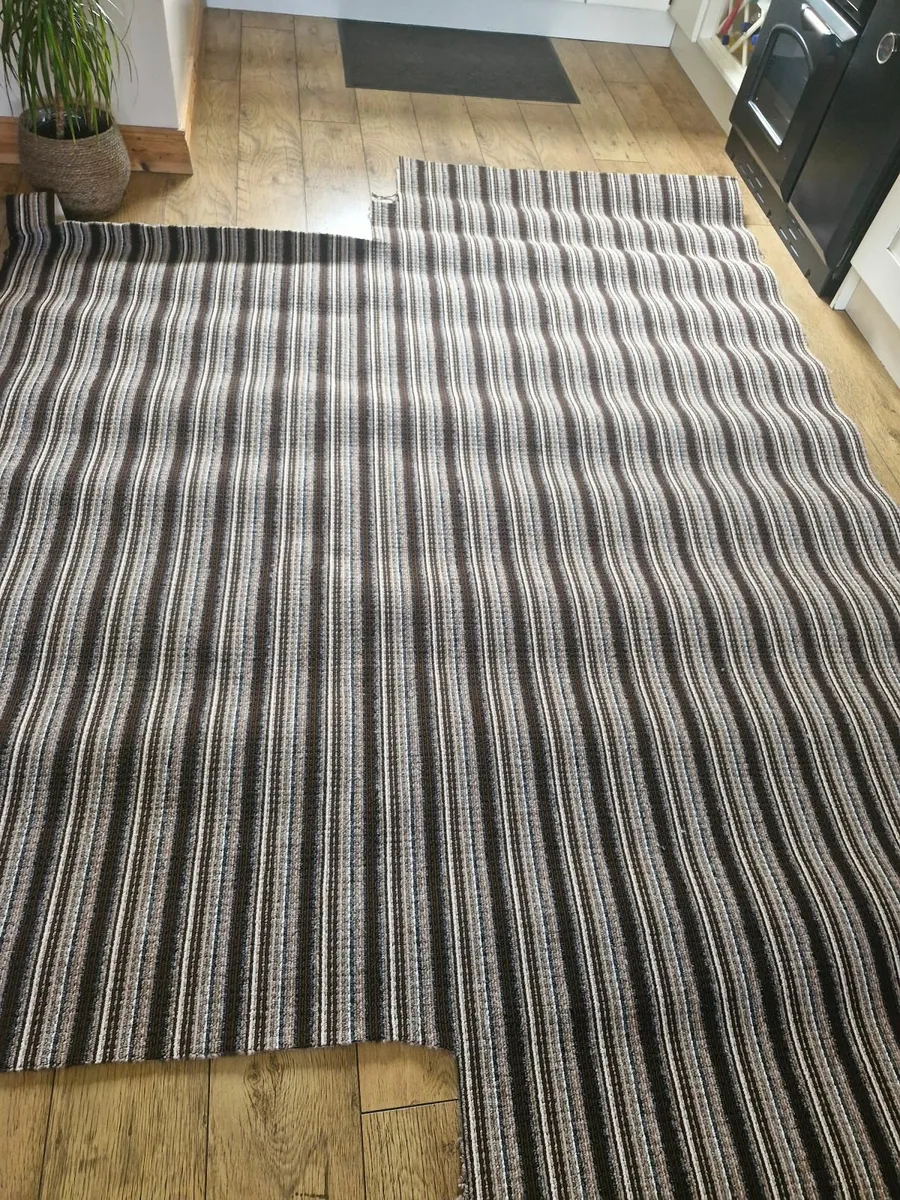 Carpet - Image 1