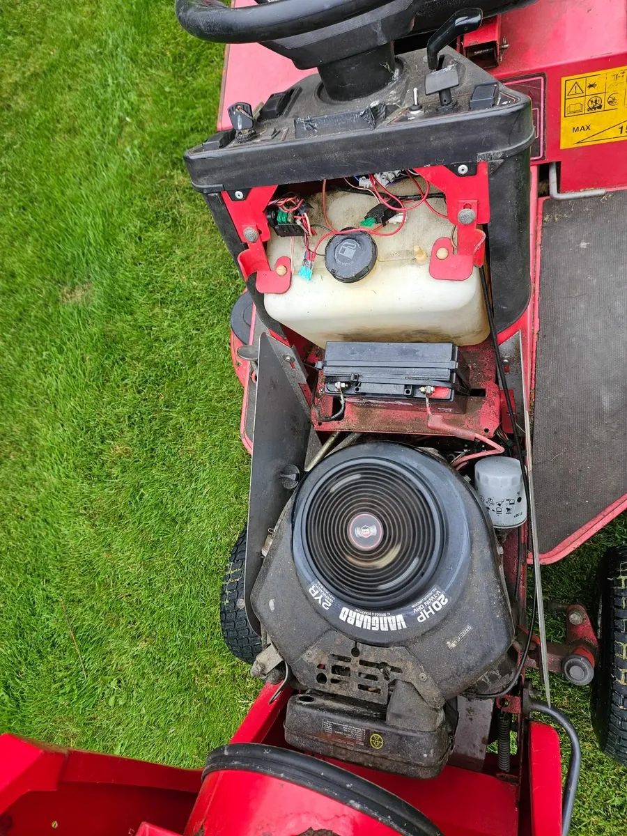Rideon lawnmower - Image 4