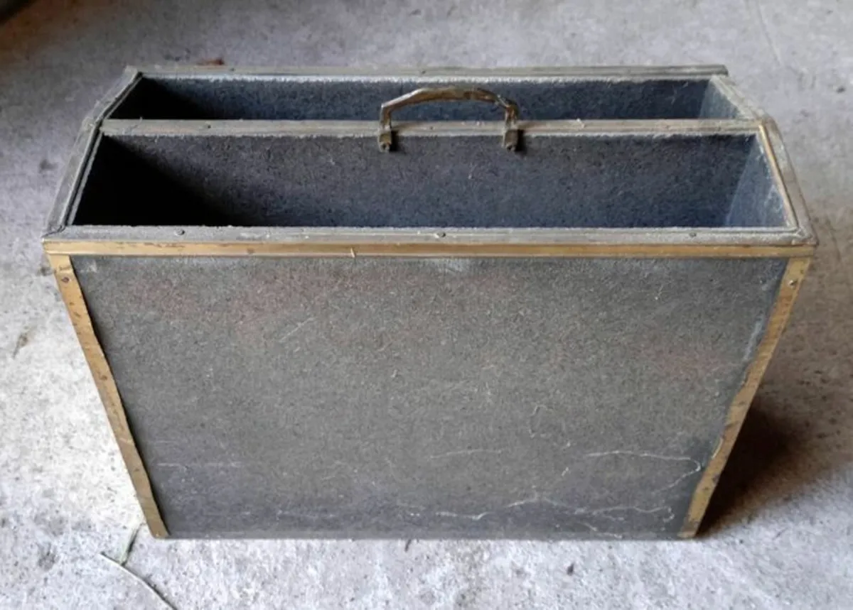 FIRESCREEN & FIRESIDE BOX (USED). - Image 4