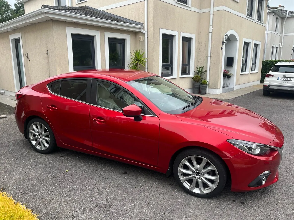 Mazda 3 2014 Platinum Top Spec - Image 2
