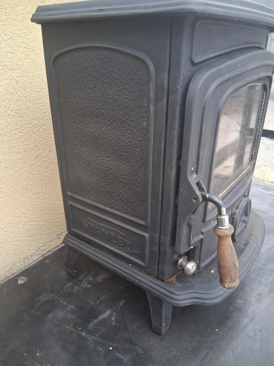 Stanley stove - Image 2
