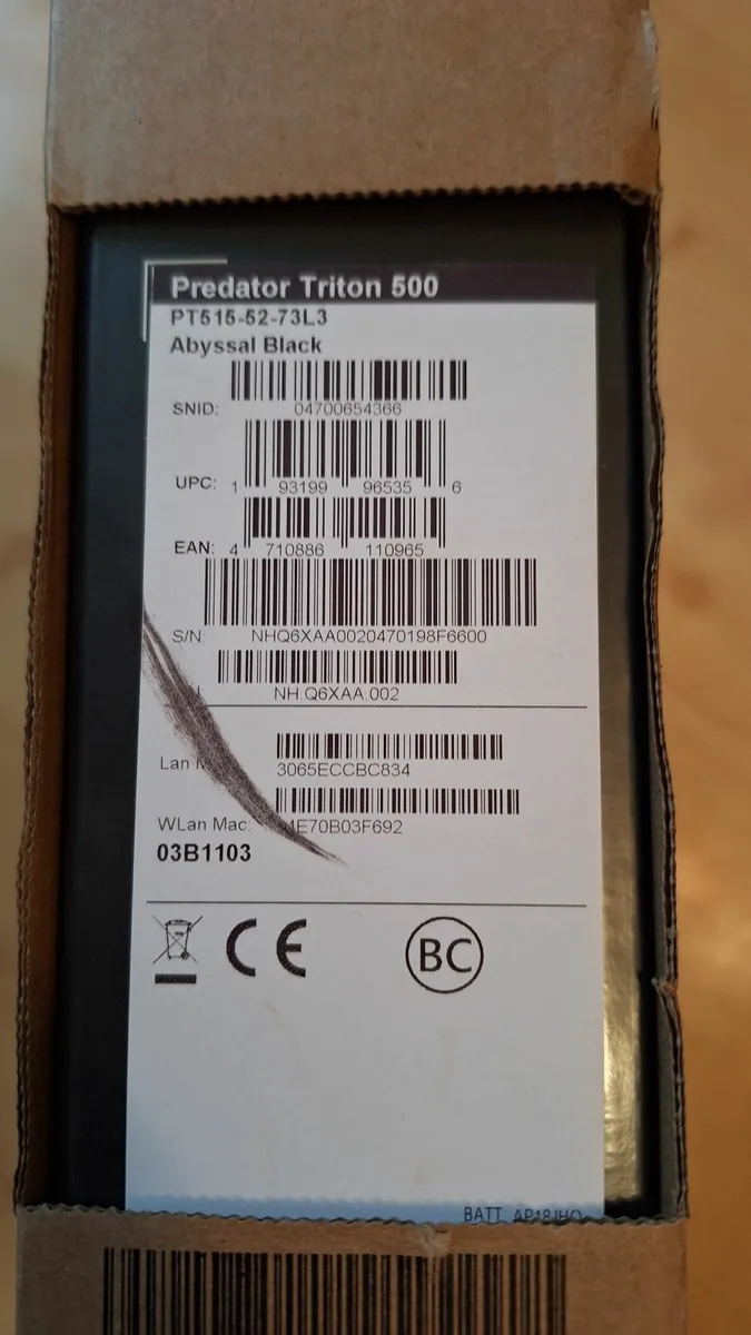 Acer predator triton 500 pt515-52-73L3 - Image 4