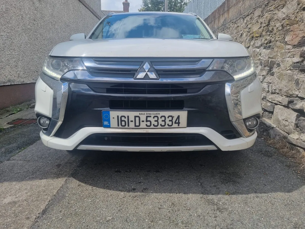 Mitsubishi Outlander 2016 - Image 4