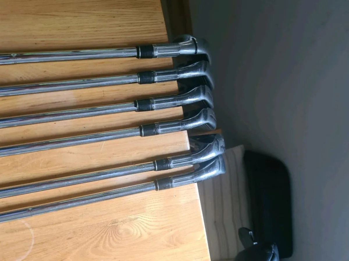 Golf irons - Image 2