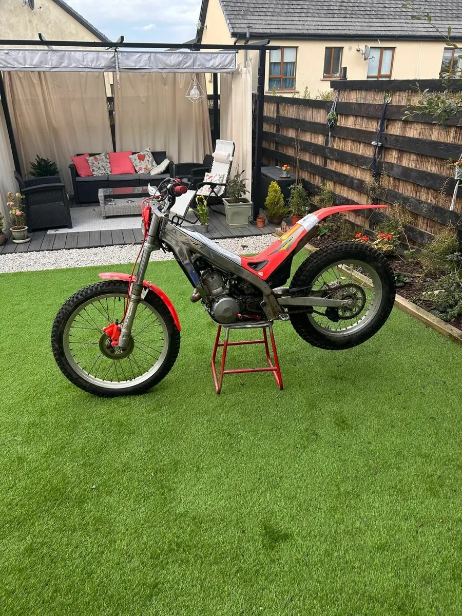 Gasgas280 TXT 00 Trials bike - Image 2