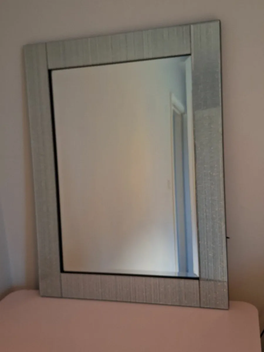 Mirror - Image 1