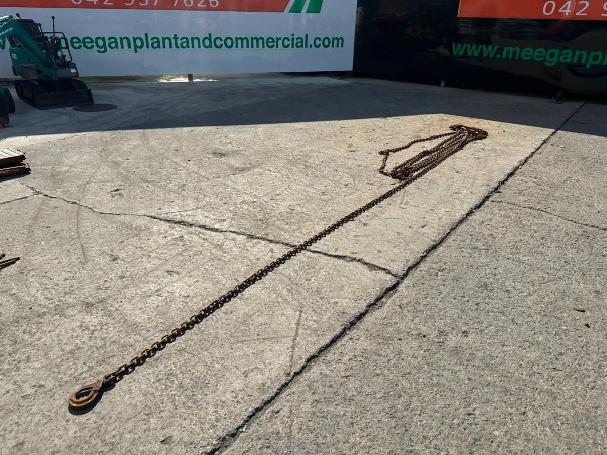5.6 Metre ...6.7 ton ...lifting chains 4 LEG .... - Image 2