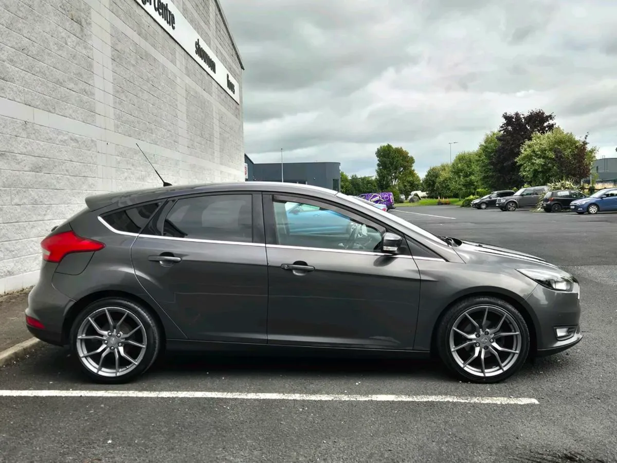 15 Ford Focus 1.6d..New NCT..7900€ - Image 4