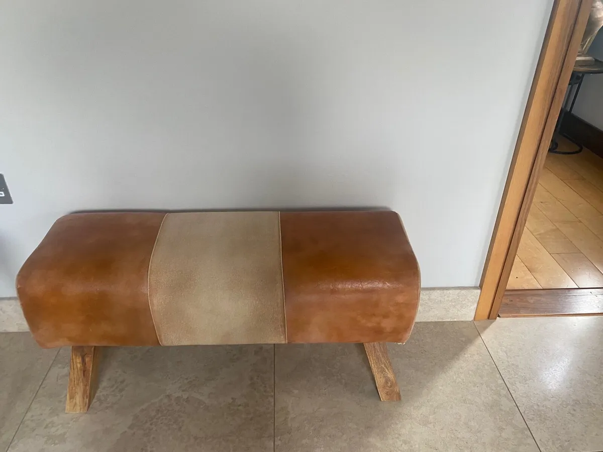 Bench Seat - Image 1