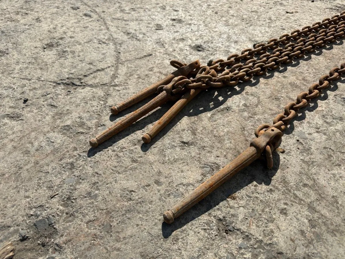 3.7 metres PERI SHUTTERING LIFTING CHAINS..172-9 - Image 3