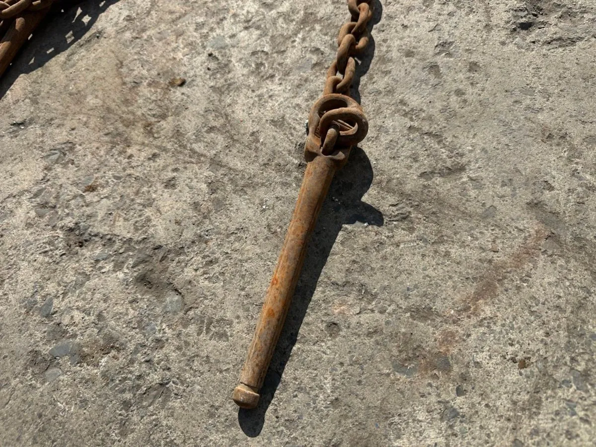 3.7 metres PERI SHUTTERING LIFTING CHAINS..172-9 - Image 4
