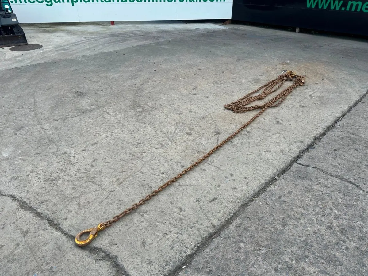 3.8 Metre ...6.7 ton ...lifting chains 4 LEG .... - Image 2