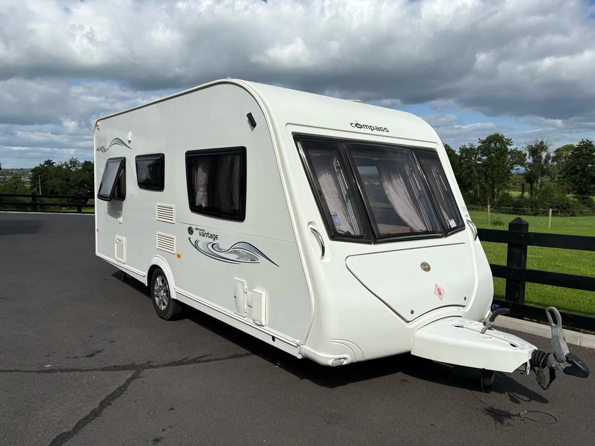 2013 compass vantage  462 - Image 1