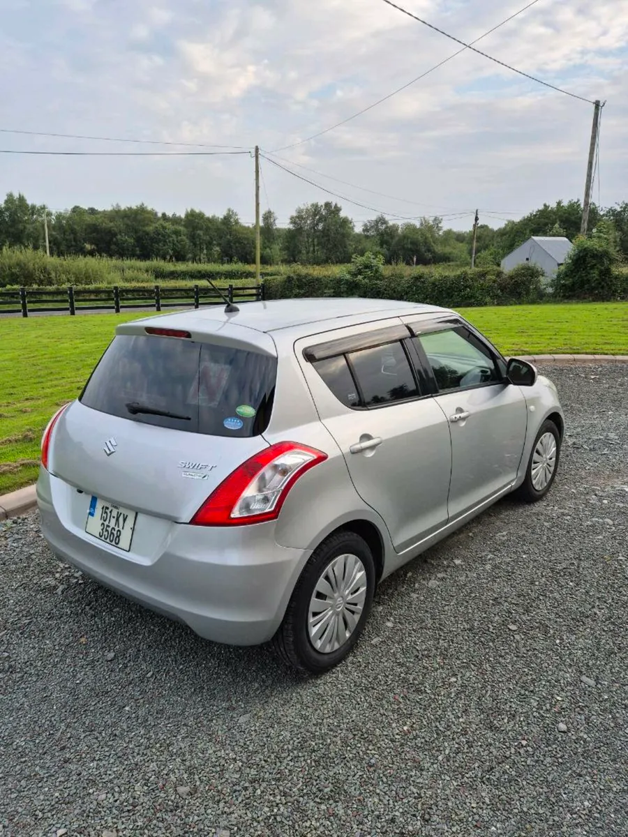 Suzuki Swift 5 Door Auto Low Km - Image 3