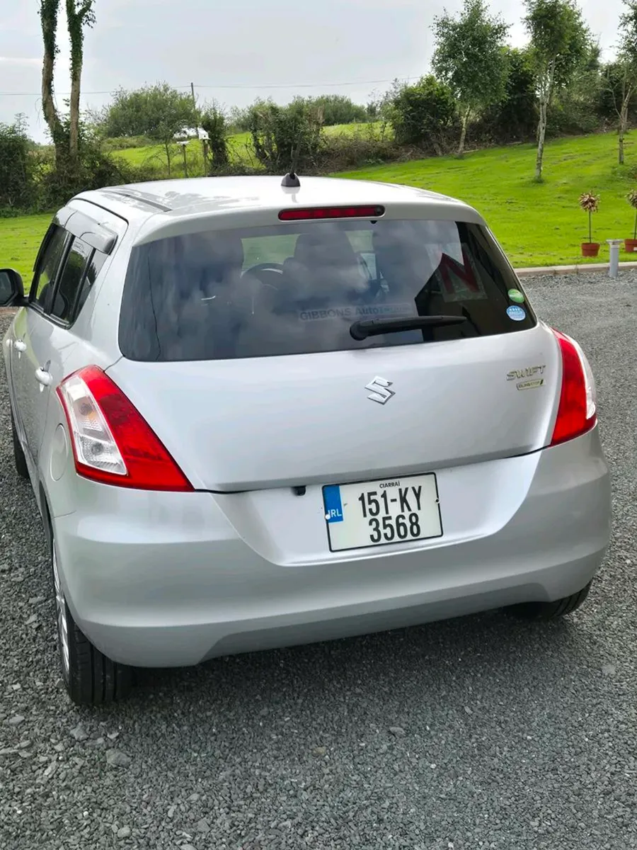 Suzuki Swift 5 Door Auto Low Km - Image 4