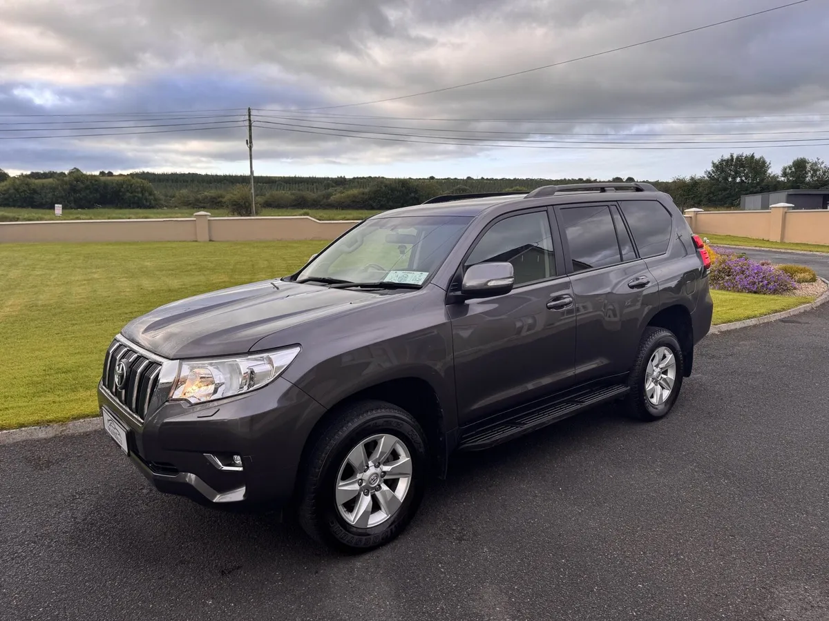 Toyota Landcruiser LWB (241) - Image 1